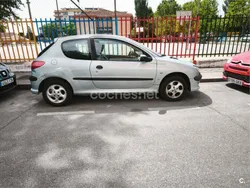 Gris / plata Usado 2001 Peugeot 206 Berlina | 500 € (Buen precio)