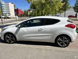 Blanco Usado 2016 Kia ProCeed Utilitario | 9000 € (Precio justo)