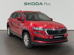 Granate Usado 2024 Skoda Karoq Selection SUV | 27.990 € (Caro)
