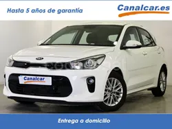 Blanco Usado 2018 Kia Rio Utilitario | 11.345 € (Buen precio)