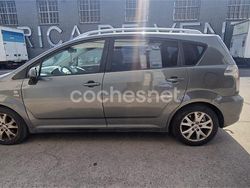 Gris / plata Usado 2002 Toyota Corolla Verso Sol Monovolumen | 2500 €