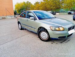 Verde Usado 2006 Volvo S40 Summum Berlina | 2799 €
