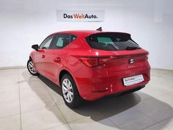 Rojo Usado 2022 Seat Leon Style Berlina | 18.900 € (Precio justo)