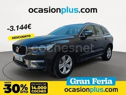 Gris / plata Usado 2023 Volvo XC60 Core SUV | 34.590 € (Buen precio)