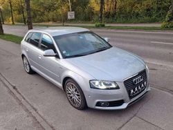 Gris Usado 2011 Audi A3 Sportback Ambition Utilitario | 10.700 € (Precio justo)
