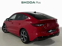 Rojo Usado 2023 Skoda Enyaq iV SportLine SUV | 40.000 € (Precio justo)
