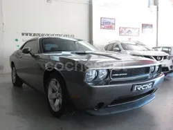 Gris / plata Usado 2023 Dodge Challenger Coupe | 28.990 € (Super precio)