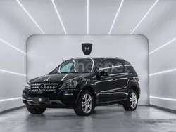 Negro Usado 2012 Mercedes ML350 SUV | 15.499 €