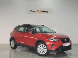Rojo Usado 2024 Seat Arona Style SUV | 18.990 € (Precio justo)