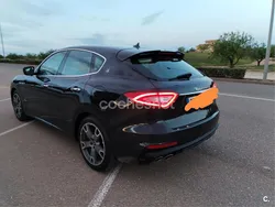 Negro Usado 2021 Maserati Levante SUV | 48.600 € (Precio justo)