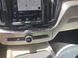 Gris / plata Usado 2020 Volvo XC60 Inscription SUV | 32.500 € (Buen precio)