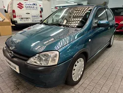 Azul Usado 2002 Opel Corsa SRi Berlina | 2850 € (Precio justo)