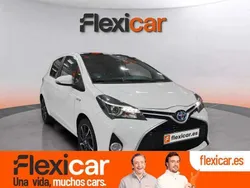 Amarillo Usado 2017 Toyota Yaris Hybrid Berlina | 12.390 € (Buen precio)