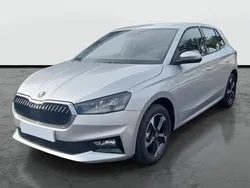 Plata brilliant metalizado Usado 2024 Skoda Fabia Selection | 17.990 € (Precio justo)