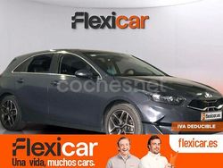 Gris / plata Usado 2022 Kia Ceed Utilitario | 15.290 € (Precio justo)