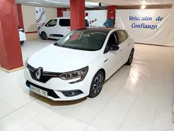 Blanco Usado 2019 Renault Mégane IV Business | 14.900 € (Caro)