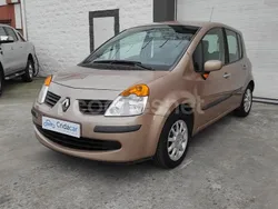 Beige Usado 2005 Renault Modus Dynamique Monovolumen | 4700 € (Un poco caro)