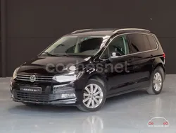 Negro Usado 2016 VW Touran Advance Monovolumen | 17.990 € (Caro)