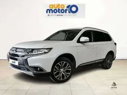Usado 2017 Mitsubishi Outlander Motion SUV | 16.028 € (Precio justo)