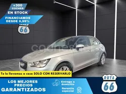 Gris / plata Usado 2013 Audi A1 Sportback Ambition Utilitario | 11.990 € (Buen precio)