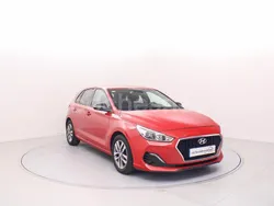 Rojo Usado 2018 Hyundai i30 GO! Berlina | 14.980 € (Precio justo)