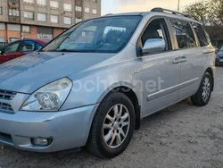 Gris / plata Usado 2008 Kia Carnival Monovolumen | 3590 €