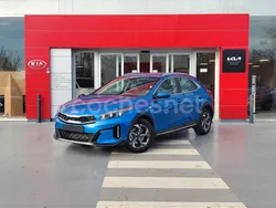 Azul Usado 2024 Kia XCeed SUV | 20.900 € (Precio justo)