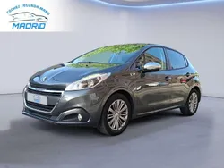 Gris Usado 2016 Peugeot 208 Style Utilitario | 7500 € (Precio justo)