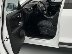 Dover blanco Usado 2023 MG HS Luxury SUV | 17.630 € (Buen precio)
