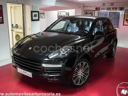 Negro Usado 2016 Porsche Cayenne Turbo SUV | 40.000 €
