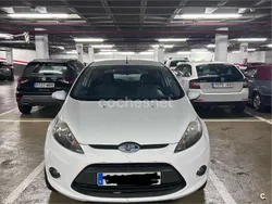 Blanco Usado 2009 Ford Fiesta Trend Utilitario | 4300 € (Buen precio)