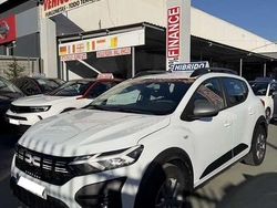 Blanco Usado 2023 Dacia Sandero Expression Utilitario | 15.800 € (Precio justo)