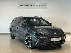 Gris Usado 2024 Cupra Leon Familiar | 29.190 € (Un poco caro)
