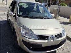 Beige Usado 2007 Renault Scénic II Dynamique Monovolumen | 3900 € (Un poco caro)