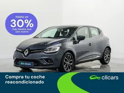 Gris Usado 2017 Renault Clio IV Zen Berlina | 11.990 € (Un poco caro)