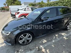 Gris / plata Usado 2019 Audi A3 Sportback S-Line Berlina | 21.500 € (Precio justo)