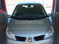 Beige Usado 2007 Renault Scénic II Monovolumen | 2500 € (Precio justo)