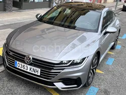 Gris / plata Usado 2018 VW Arteon R-line Berlina | 21.500 € (Precio justo)