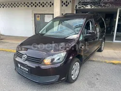 Violeta / lila Usado 2013 VW Caddy Maxi Comfortline Monovolumen | 12.490 €