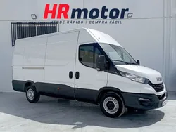 Blanco Usado 2022 Iveco Daily Van | 22.990 € (Buen precio)
