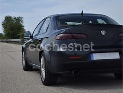 Negro Usado 2007 Alfa Romeo 159 Distinctive Berlina | 3000 € (Buen precio)