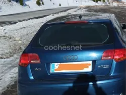 Azul Usado 2008 Audi A3 Sportback Attraction Berlina | 7500 € (Caro)