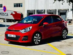 Rojo Usado 2016 Kia Rio 2 | 11.900 € (Un poco caro)