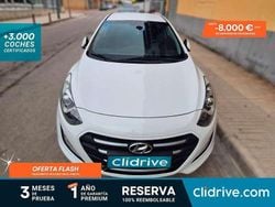 Blanco Usado 2015 Hyundai i30 GO! Utilitario | 7990 € (Precio justo)