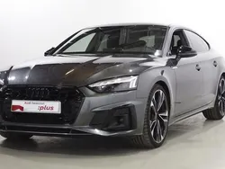 Gris Usado 2022 Audi A5 Sportback Ambiente Berlina | 43.000 € (Caro)