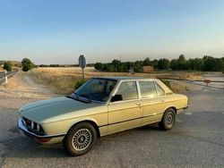 Verde Usado 1981 BMW 525 Berlina | 10.900 €
