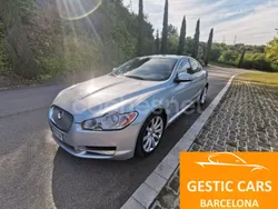 Gris / plata Usado 2008 Jaguar XF Premium Luxury Berlina | 7990 € (Buen precio)