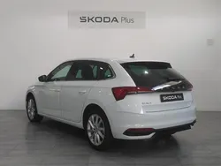 Blanco Usado 2024 Skoda Scala Selection Utilitario | 22.500 € (Caro)