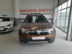 Marrón Usado 2011 Dacia Duster Lauréate SUV | 10.500 € (Caro)