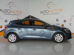 Gris Usado 2021 Renault Mégane IV Zen Utilitario | 13.900 € (Precio justo)